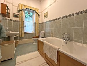 Photo 14- click for photo gallery